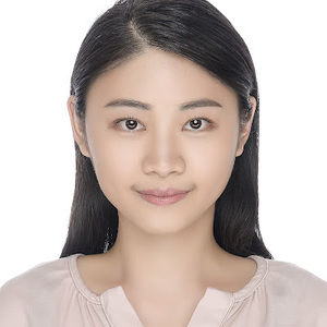 Meet your Posher, Chloe